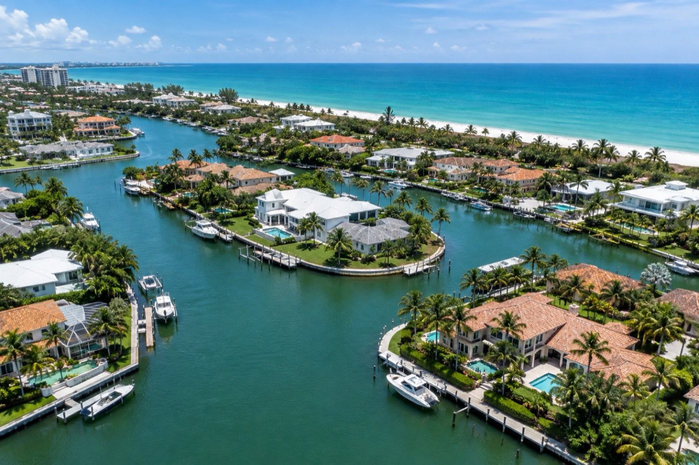 Where to Live in Naples: A Neighborhood Guide